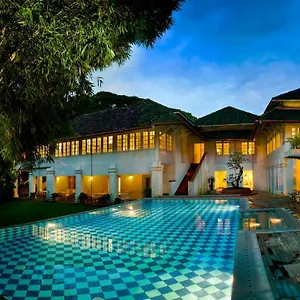 Neemrana's- Tower House Hotel Kochi